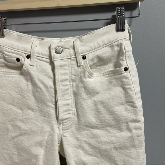 Denim Forum - The Arlo High Rise Straight Jean - Picture 3 of 10